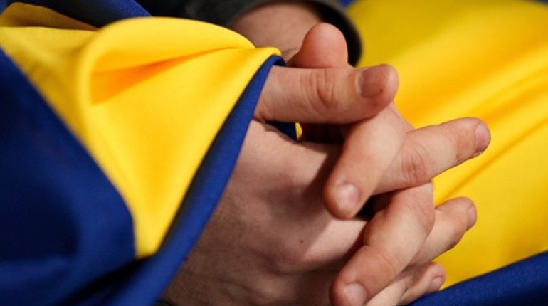 Волонтери повернули з окупованої Херсонщини трьох дітей