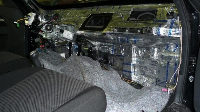 Шумоізоляція салону автомобіля: чому це важливо і як її зробити