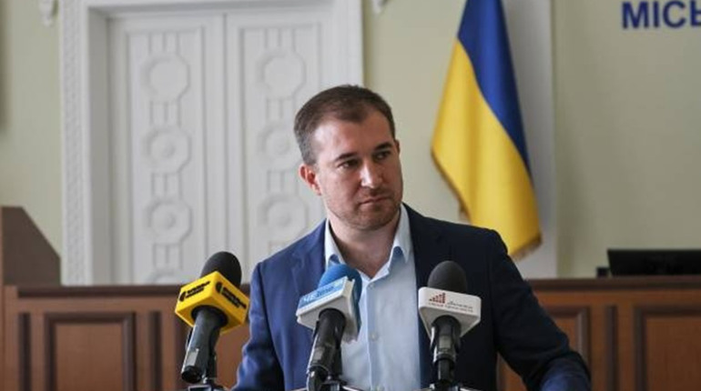 В.о. мера Чернігова звинуватив силовиків у тиску на депутатів міськради. Відео