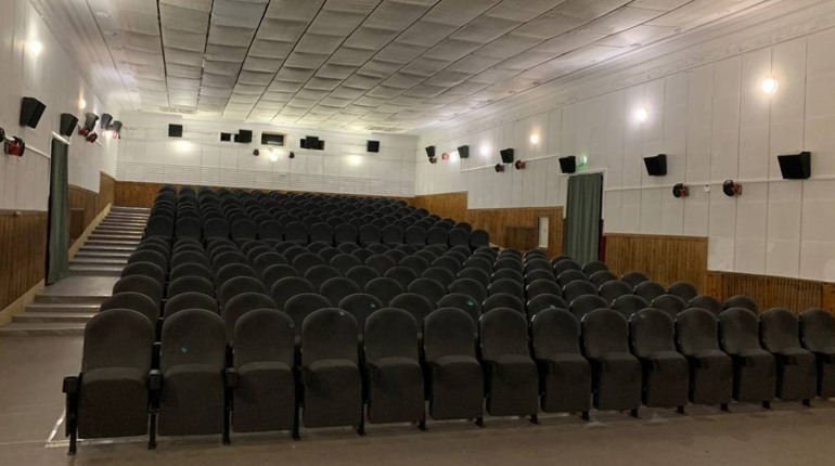 В окупованому Скадовську для молоді показали пропагандистські російські стрічки