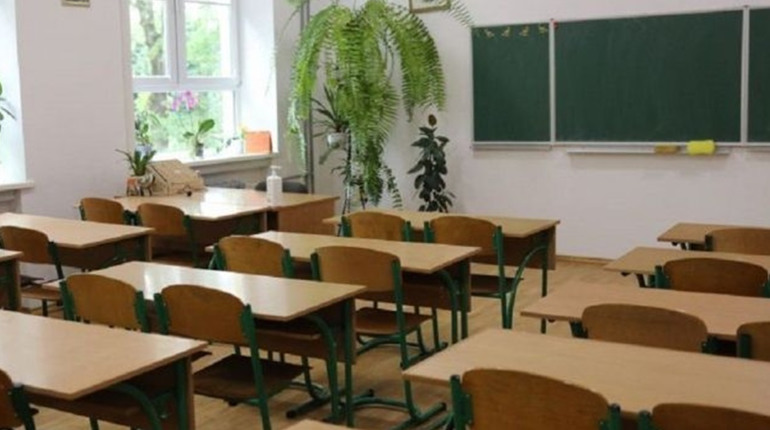 З початку війни кількість шкіл в Україні скоротилася: чому деякі області втратили заклади освіти