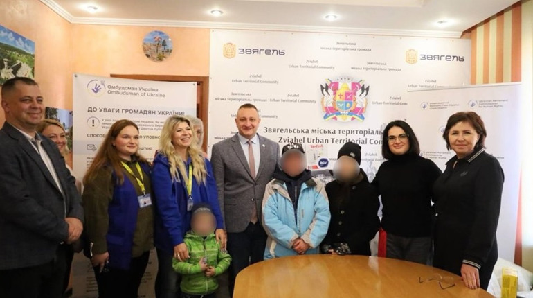 З ТОТ Запоріжжя повернули ще п'ять родин з дітьми