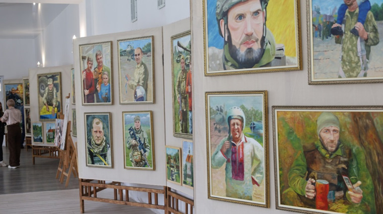 Вдячність на полотні : портрет героя-старокостянтинівця вразив родину загиблого!