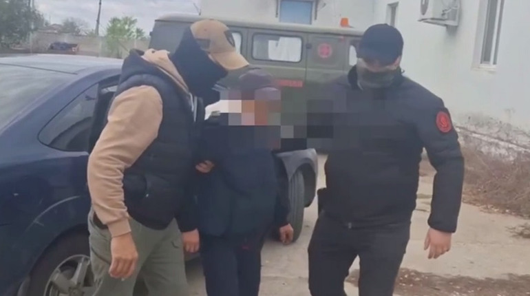 У селі на ТОТ Херсонщині громаді звинуватили у "нарузі" над прапором росії