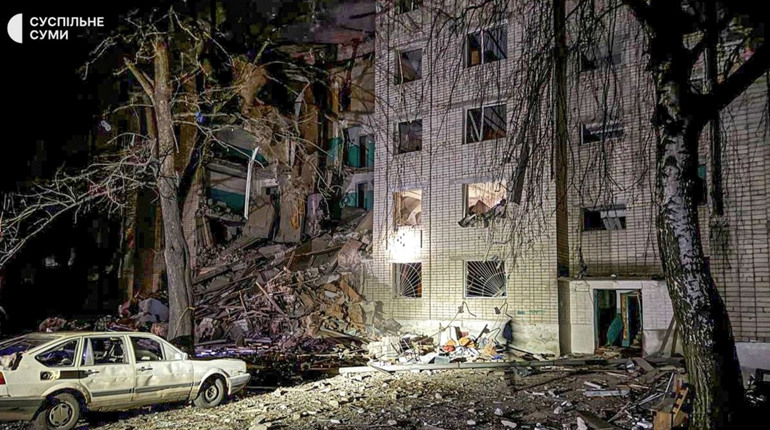 Атака шахедів по гуртожитку в Глухові. Вже відомо про 6 загиблих