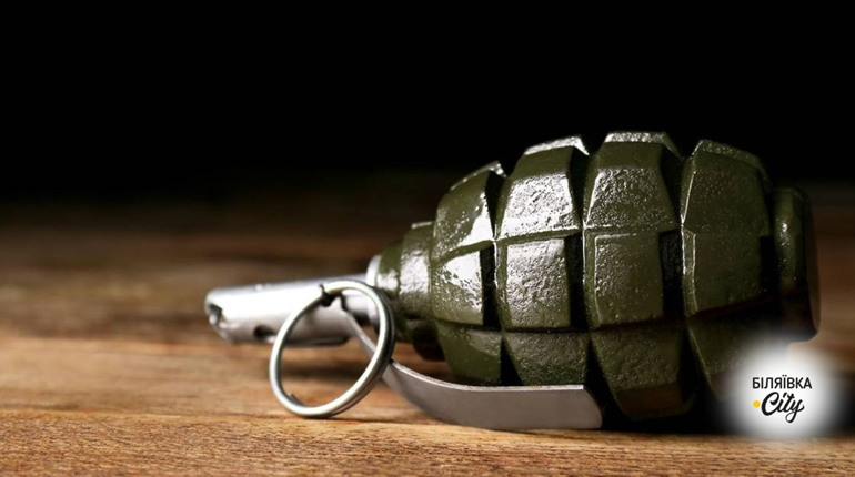 Хвиля диверсій проти поліцейських та військових: невідомі використовують "розтяжки" та вибухівку