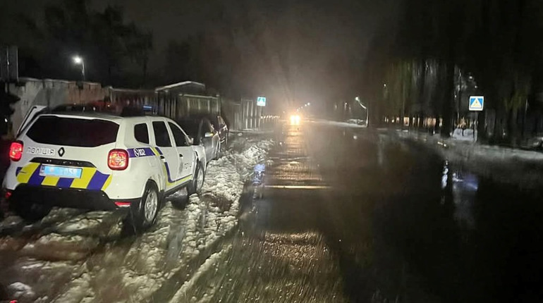 ДТП на Фастівщині: автівка збила жінку, яка переходила дорогу у невстановленому місці