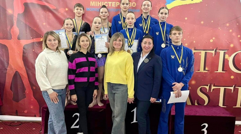 Покровські спортсмени стали призерами Чемпіонату України зі спортивної акробатики