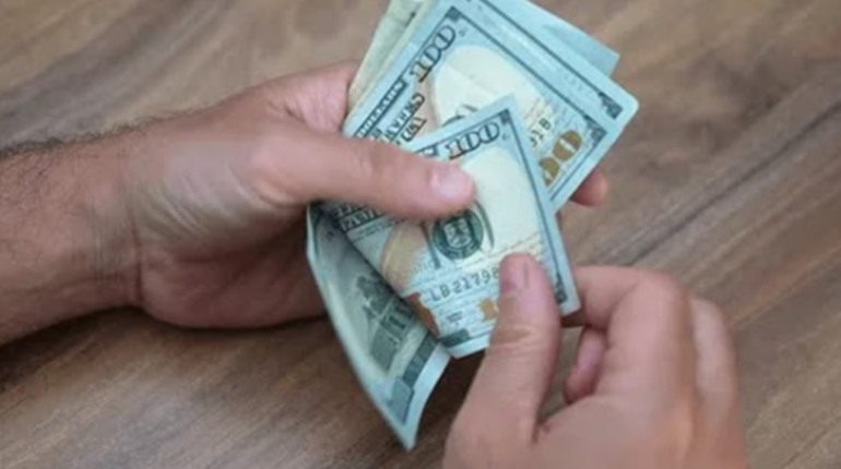 Стипендії до 500 доларів для ВПО: “Єднання заради дії” оголошує конкурс на навчання