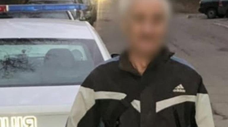 У Жовтих Водах затримали чоловіка за побиття власної матері: жінку госпіталізували до лікарні