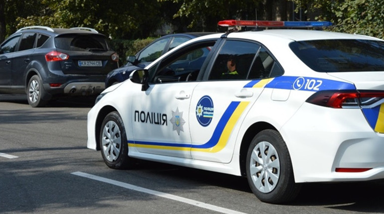 На Переяславщині чоловік виявив труп сусіда: хроніка поліції