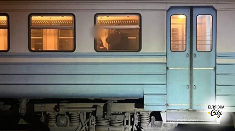 Трагедія на залізниці в Одесі: чоловік загинув під колесами електрички