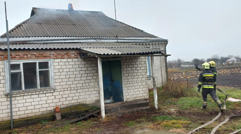 На Переяславщині сталася пожежа: загорівся димар у будинку