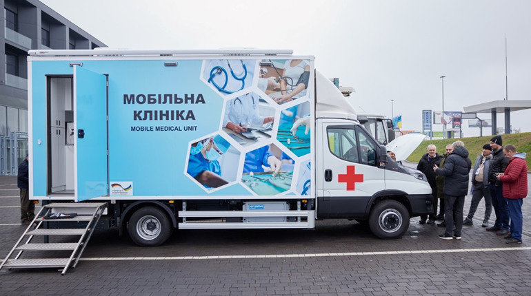 Медичні послуги покращаться — в Старовірівській громаді з’явилась мобільна клініка
