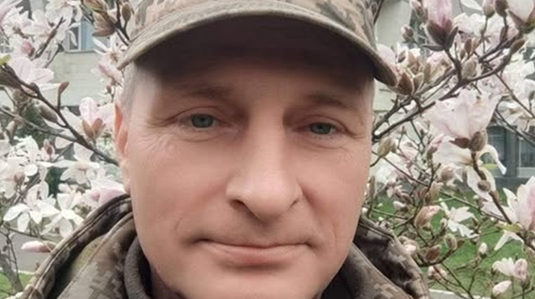 На війні загинув захисник із Жовтих Вод Ігор Перевізник