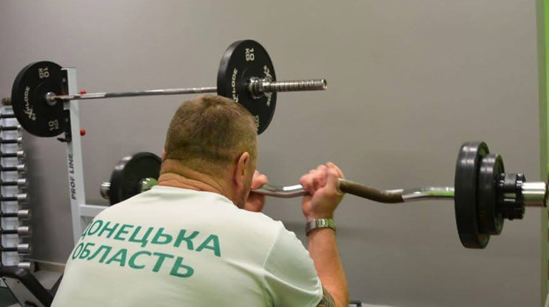 У Дніпрі відкрився Покровський спортивно-молодіжний центр з тренажерним залом