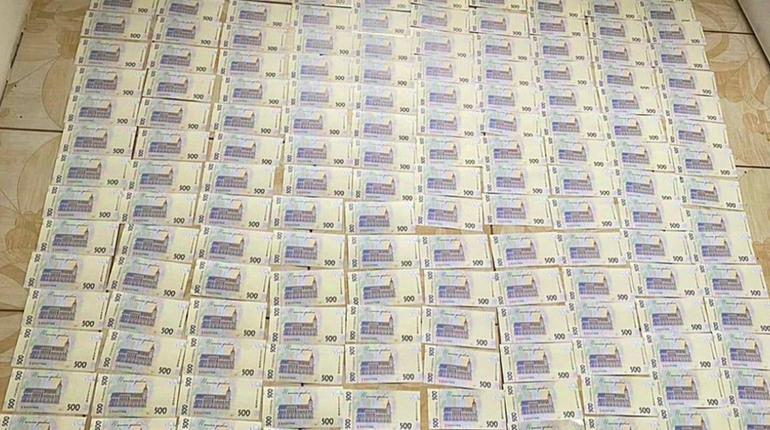 На Фастівщині поліцейські повідомили про підозру драгдилеру: що відомо