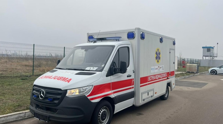 Чернігівщина отримала дві реанімації на колесах від ВООЗ