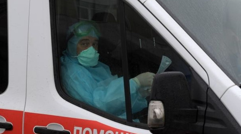 Лікарняний колапс продовжується: росіяни перетворили лікарню біля Сватового на режимний об'єкт