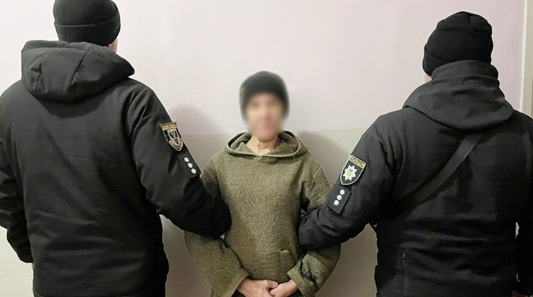 Жителька Менщини вдарила знайому ножем у груди