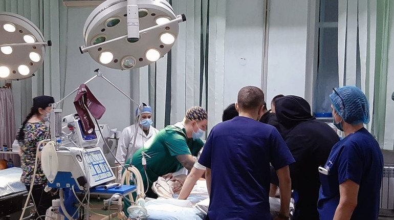 Окупанти визнали дефіцит лікарів у захопленому Мелітополі