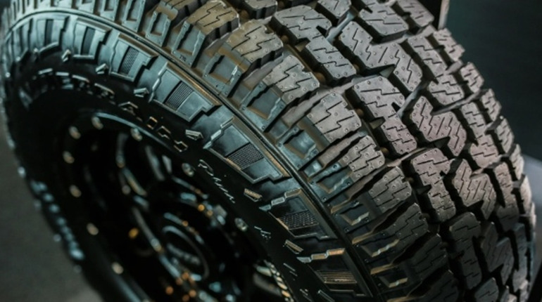 Нові вседорожні шини від Pirelli - Scorpion AT Plus