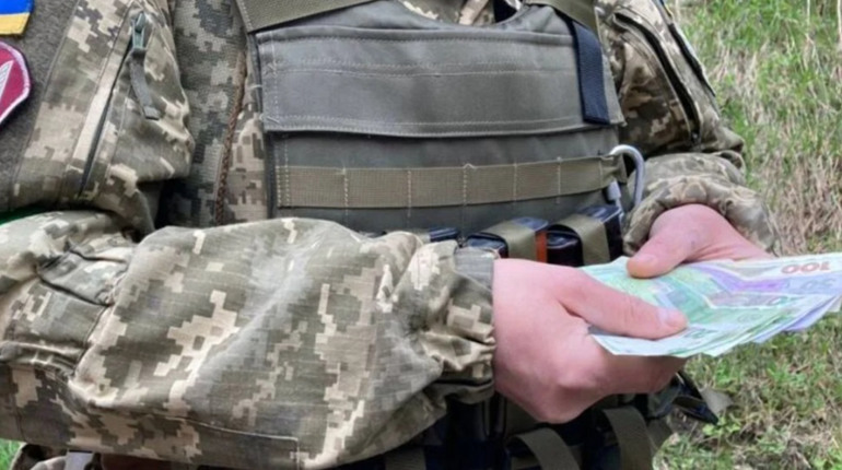 Допомога захисникам. У січні одна з громад на Луганщині сплатила оборонцям майже 700 тис грн
