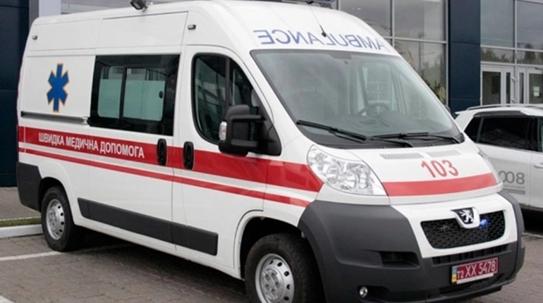 На Чернігівщині жінку оштрафували за 109 викликів "швидкої"
