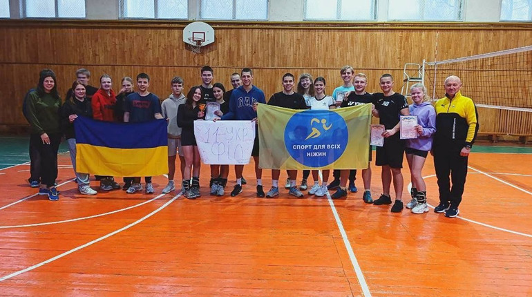 ВІДБУЛИСЯ СПОРТИВНІ ЗМАГАННЯ З ВОЛЕЙБОЛУ ПРИСВЯЧЕНІ ДО ДНЯ ПАМ'ЯТІ ГЕРОЇВ КРУТ!