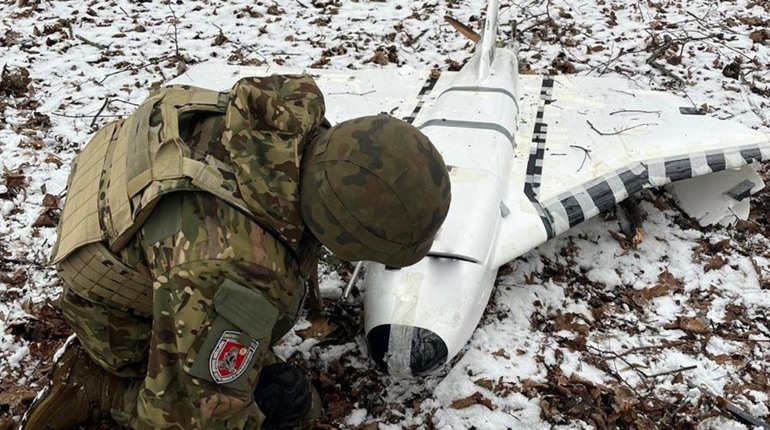 На Сумщині знешкодили осколково-фугасну частину збитого російського дрона з вибухівкою