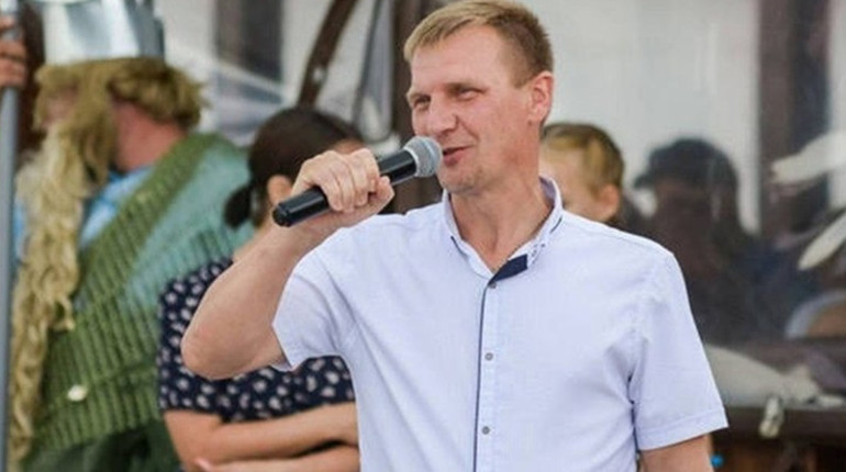 Колаборанту з Генічеська Віктору Разумному заочно оголосили нову підозру в держзраді