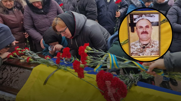 У Глухівській громаді через півтора роки після загибелі поховали воїна Олександра Матвієнка