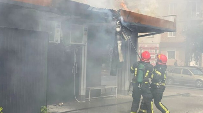 У Смілі сталася пожежа в кафе: вогонь охопив 50 квадратних метрів