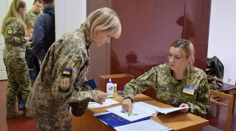 У Глухові шукають держслужбовця на вакансію з підтримки військових та їхніх сімей