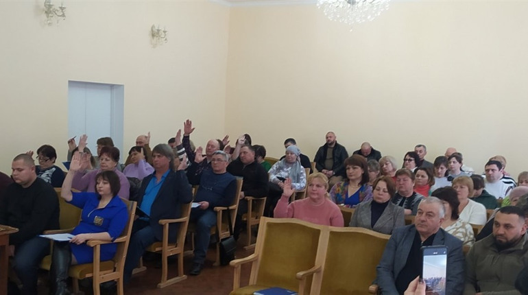 Засідання Захарівської селищної ради: ключові рішення для громади