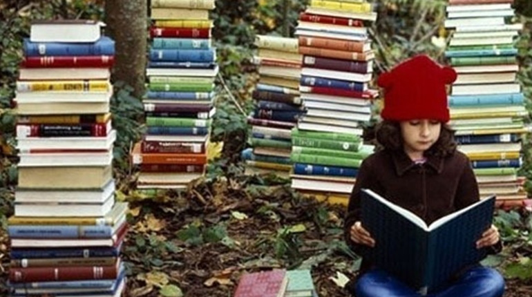 6 березня: Всесвітній день книги, День без домашніх завдань та інші свята, події та знаменні дати