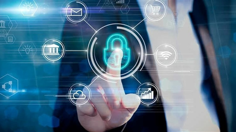Інформаційна безпека під час війни: що варто пам’ятати