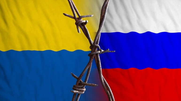 Кремль посилює репресії: українців у РФ та на ТОТ змушують “врегулювати” своє становище
