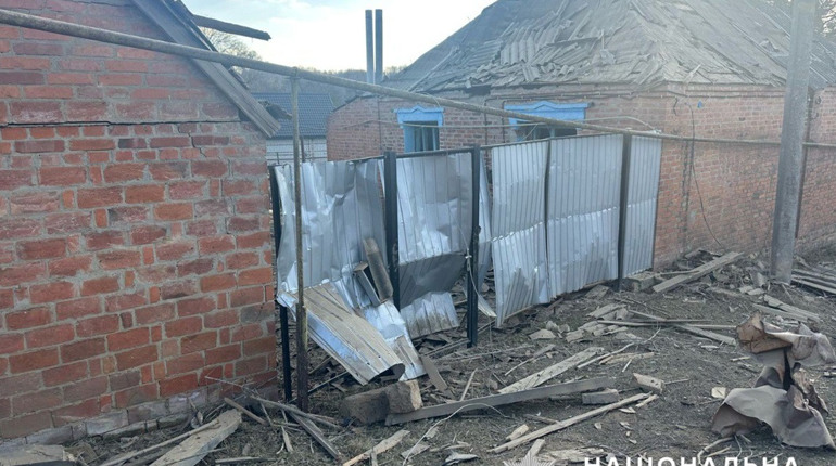 Російські війська завдали ударів по Краснопіллю та Рожковичах: є жертви серед цивільних