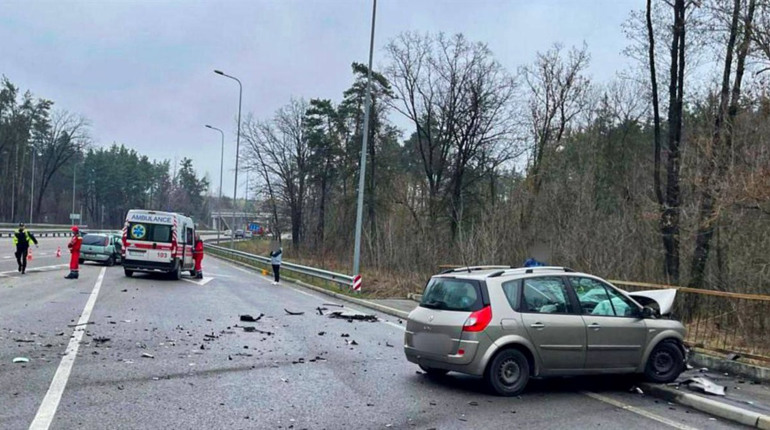 Смертельна ДТП на Фастівщині: водій Opel Corsa загинув на місці