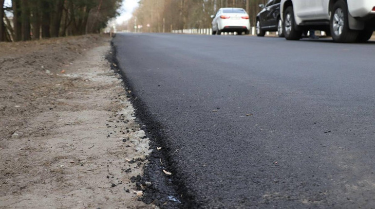 Довгоочікувана подія: завершується ремонт дороги з Корюківки на Холми