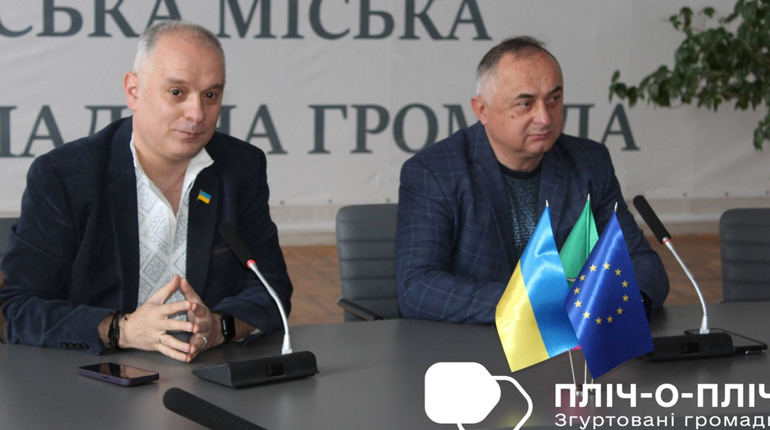 Менська та Тлумацька громади продовжують співпрацю в межах ініціативи «Пліч-о-пліч»