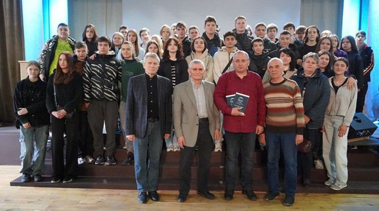 Візит лідера соціології: Євген Головаха зустрівся з фастівчанами