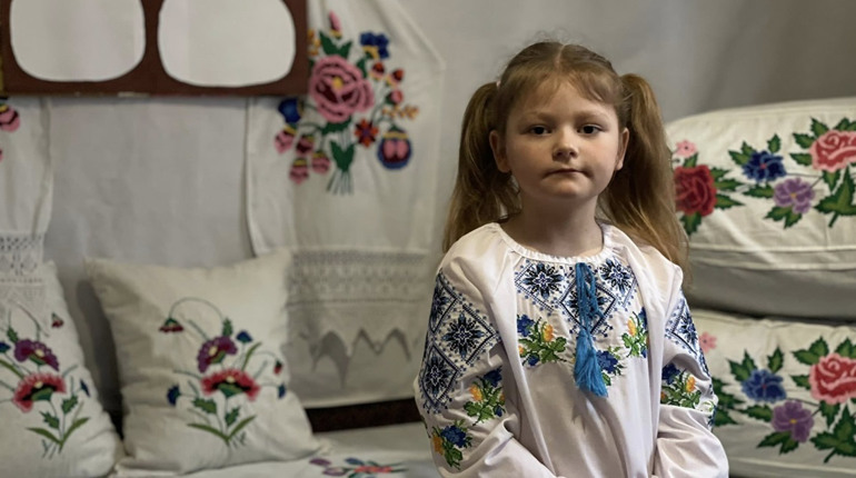 Учениця з Есманьської громади перемогла в міжнародному конкурсі з віршем про рідний дім