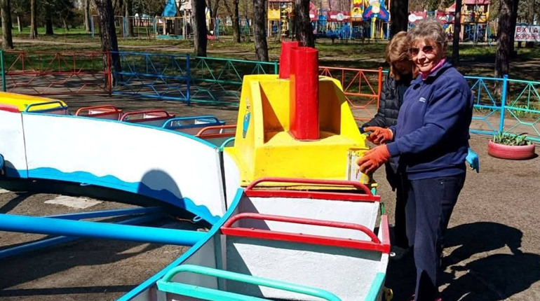 Дитячий парк готується до відкриття: новий сезон, атракціони, ремонт «Казкового королівства»