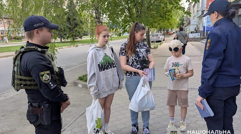 У Нікополі поліція та ДСНС нагадали про правила безпеки в умовах війни