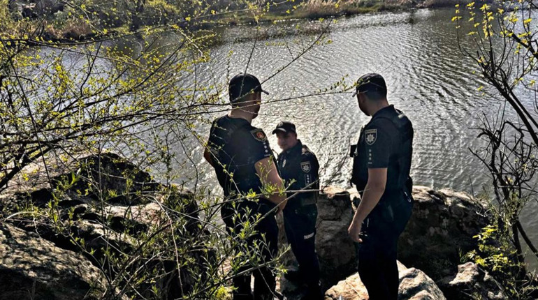 У Білій Церкві 15-річна дівчина потонула під час відпочинку з подругами на річці Рось