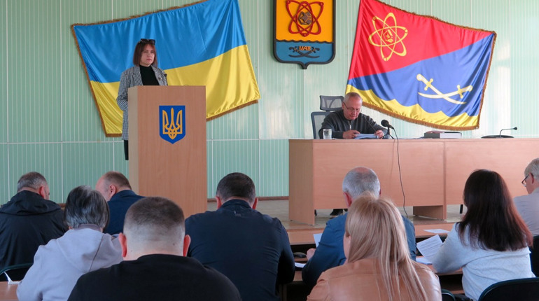 Створення академічного ліцею, стипендії найкращим спортсменам, ремонт доріг: як пройшла 51-ша сесія