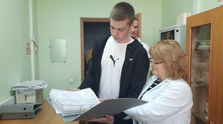 Студенти коледжу відвідали екскурсію на підприємстві ТОВ “Позитрон” у Жовтих Водах