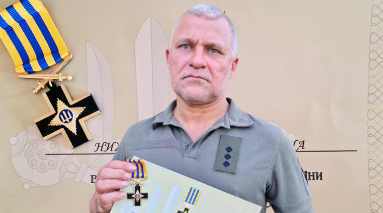 Військового із Гадяча Валерія Нижника нагородили відзнакою "Залізний хрест"